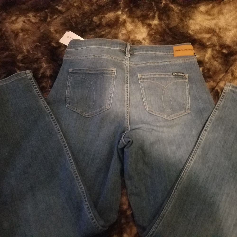 Jeans - Picture 7 of 8